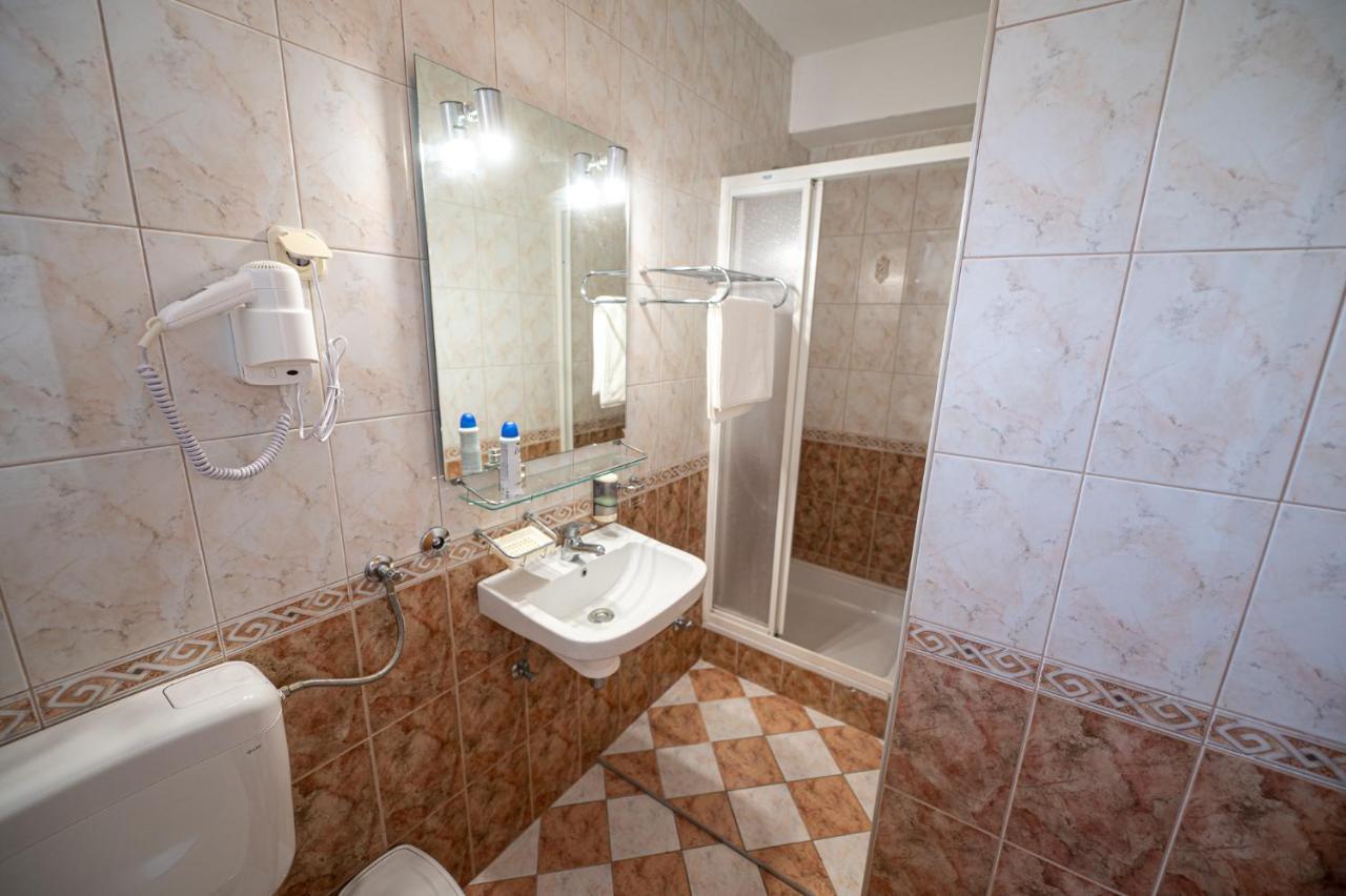 Apartmani Marin No1. Vodice Exterior photo