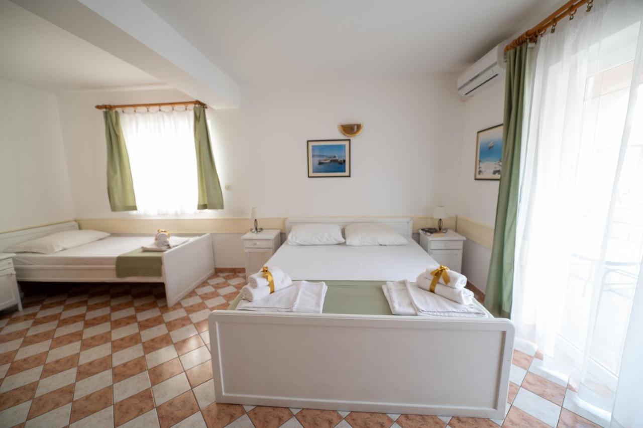 Apartmani Marin No1. Vodice Exterior photo
